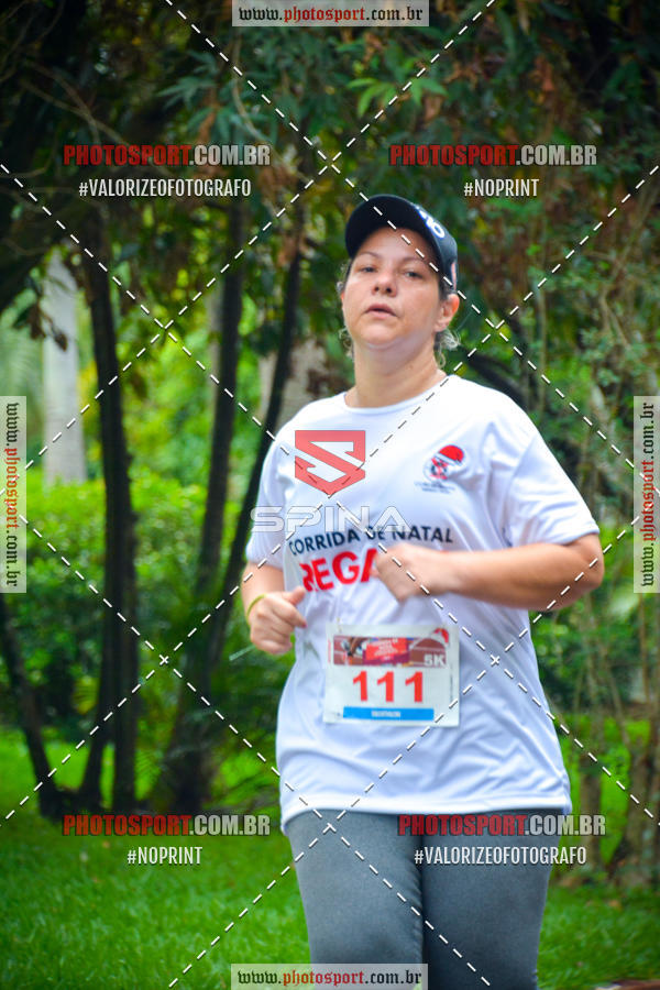 Buy your photos of the eventCorrida de Natal do Clube de Regatas on Fotop