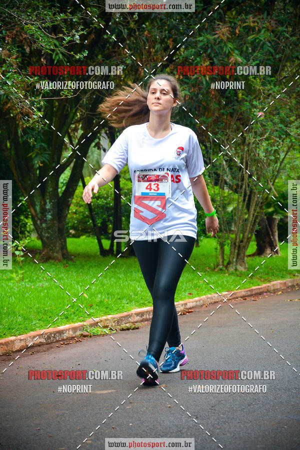 Buy your photos of the eventCorrida de Natal do Clube de Regatas on Fotop