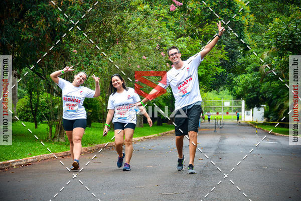 Buy your photos of the eventCorrida de Natal do Clube de Regatas on Fotop