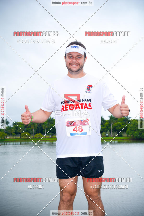 Buy your photos of the eventCorrida de Natal do Clube de Regatas on Fotop