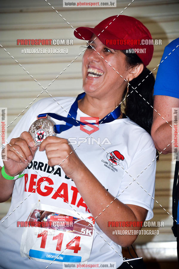 Buy your photos of the eventCorrida de Natal do Clube de Regatas on Fotop
