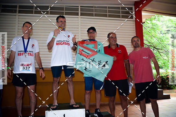 Buy your photos of the eventCorrida de Natal do Clube de Regatas on Fotop