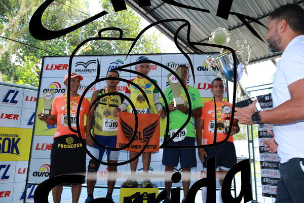 Achetez vos photos de l'vnementIII ULTRAMARATONA CL 50K sur Fotop