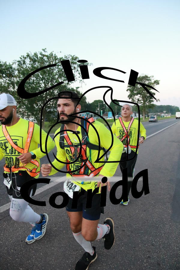 Achetez vos photos de l'vnementIII ULTRAMARATONA CL 50K sur Fotop
