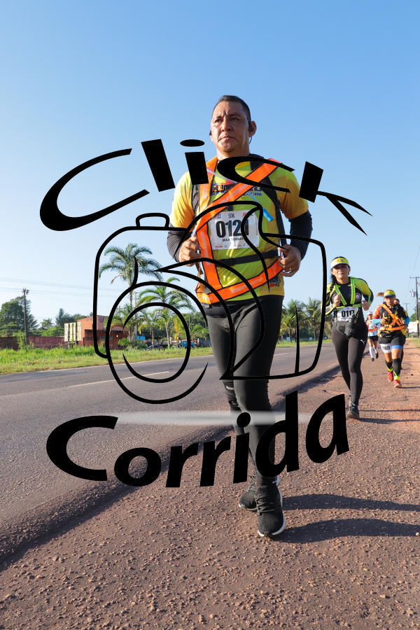 Achetez vos photos de l'vnementIII ULTRAMARATONA CL 50K sur Fotop