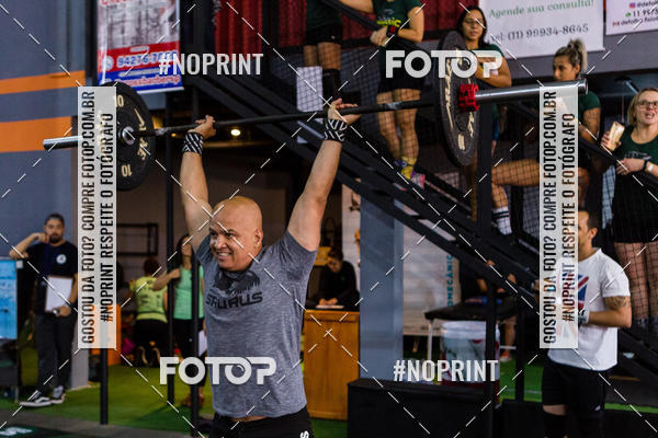 Buy your photos of the eventJurassic Games 2019 on Fotop