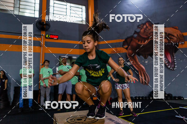 Buy your photos of the eventJurassic Games 2019 on Fotop