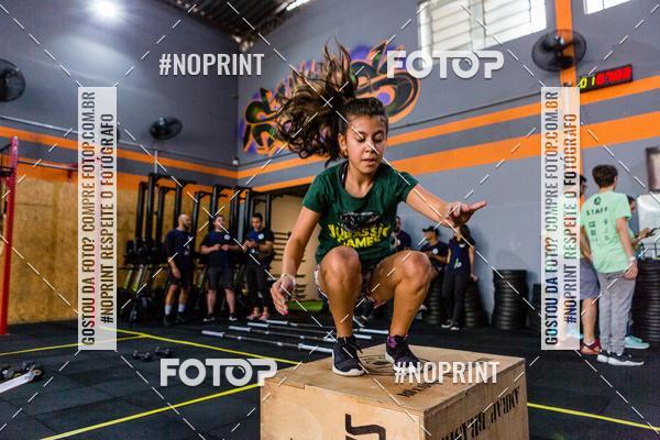 Buy your photos of the eventJurassic Games 2019 on Fotop