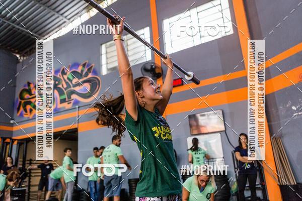 Buy your photos of the eventJurassic Games 2019 on Fotop