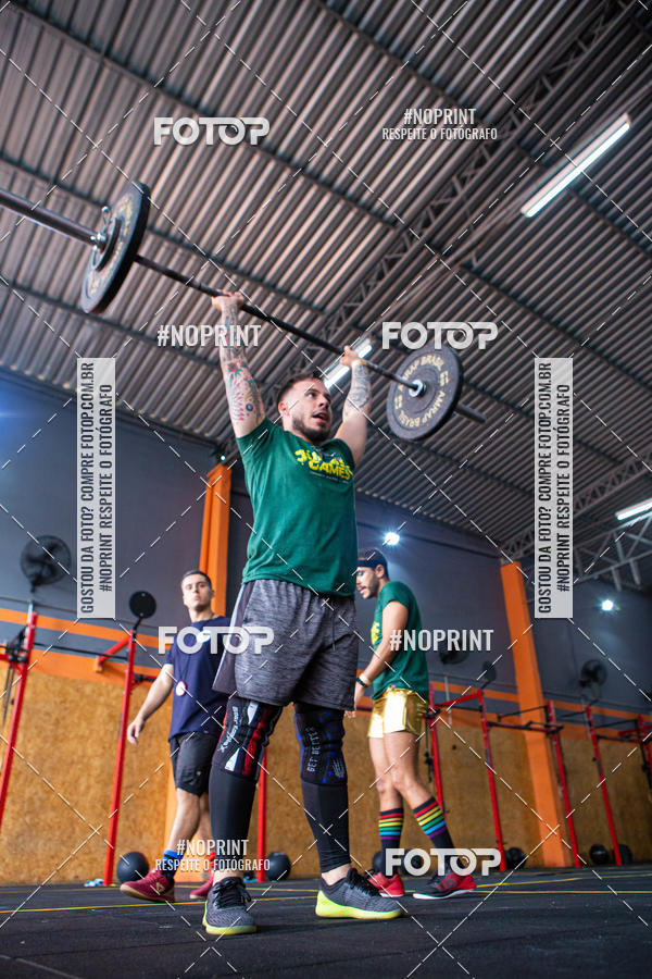 Buy your photos of the eventJurassic Games 2019 on Fotop