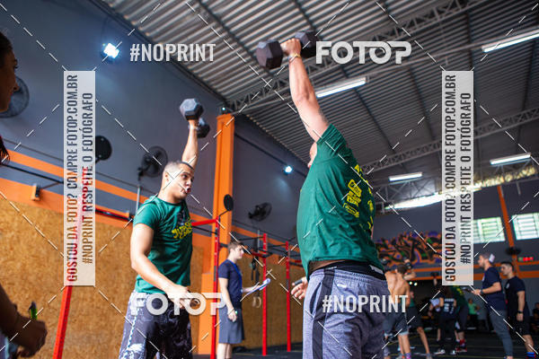 Buy your photos of the eventJurassic Games 2019 on Fotop