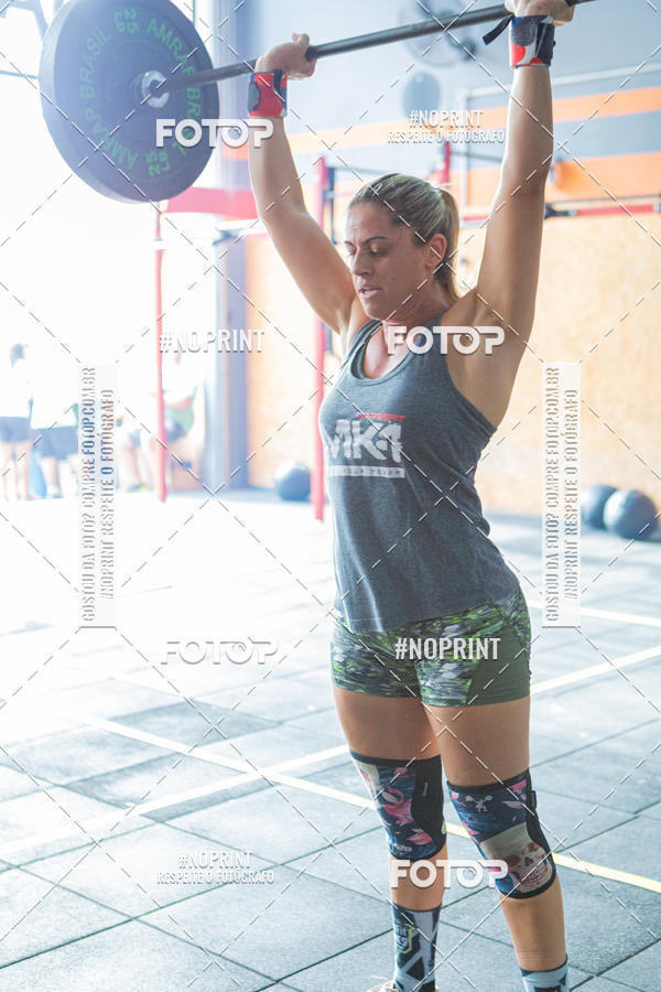 Buy your photos of the eventJurassic Games 2019 on Fotop