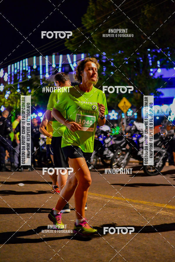 Buy your photos of the event5 Corrida Noturna Unimed Cascavel on Fotop