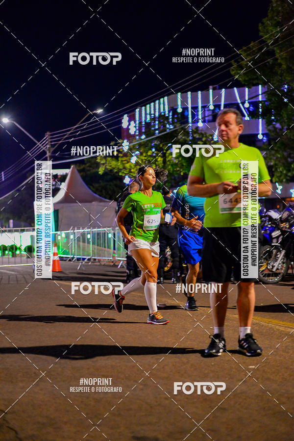 Buy your photos of the event5 Corrida Noturna Unimed Cascavel on Fotop