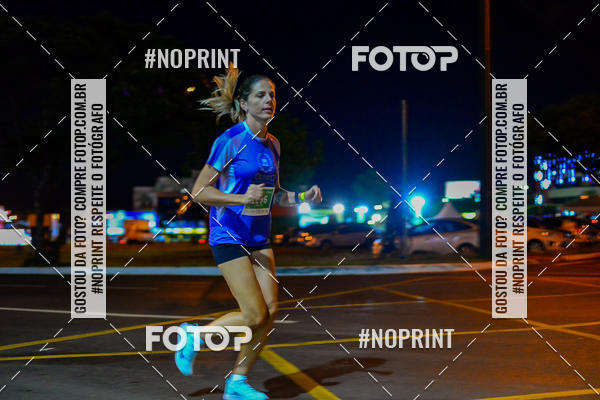 Buy your photos of the event5 Corrida Noturna Unimed Cascavel on Fotop