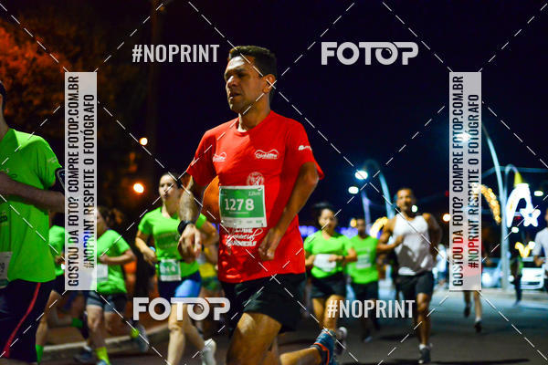 Buy your photos of the event5 Corrida Noturna Unimed Cascavel on Fotop