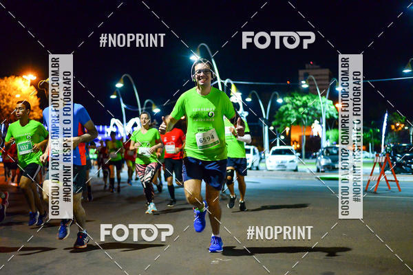 Buy your photos of the event5 Corrida Noturna Unimed Cascavel on Fotop