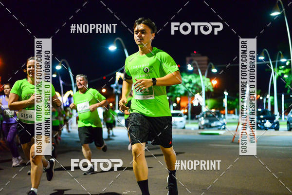 Buy your photos of the event5 Corrida Noturna Unimed Cascavel on Fotop