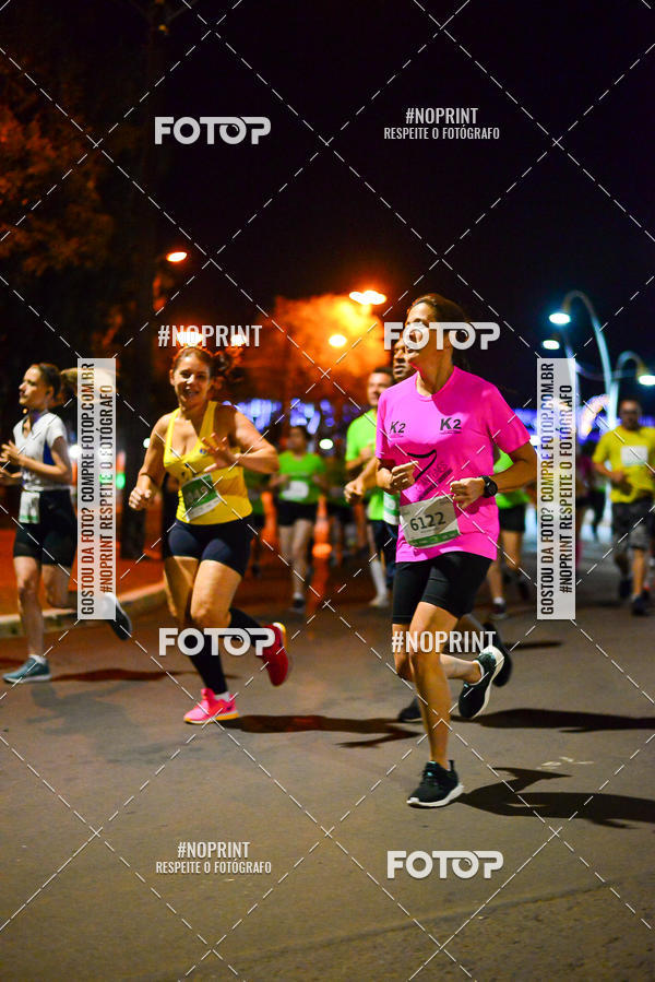 Buy your photos of the event5 Corrida Noturna Unimed Cascavel on Fotop