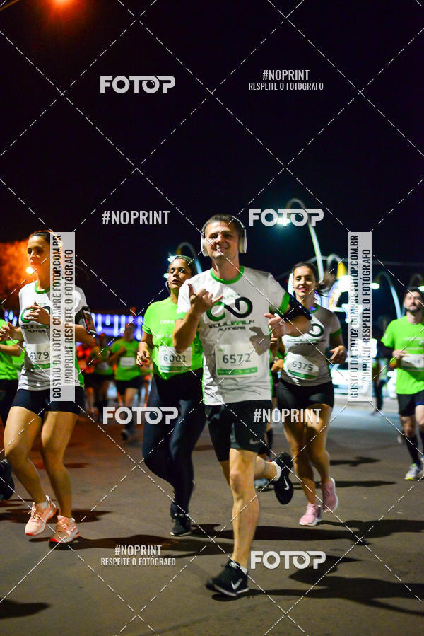 Buy your photos of the event5 Corrida Noturna Unimed Cascavel on Fotop