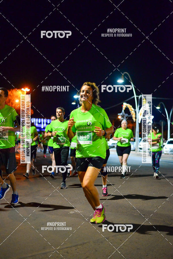 Buy your photos of the event5 Corrida Noturna Unimed Cascavel on Fotop