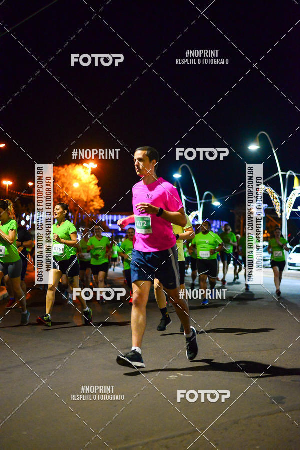 Buy your photos of the event5 Corrida Noturna Unimed Cascavel on Fotop