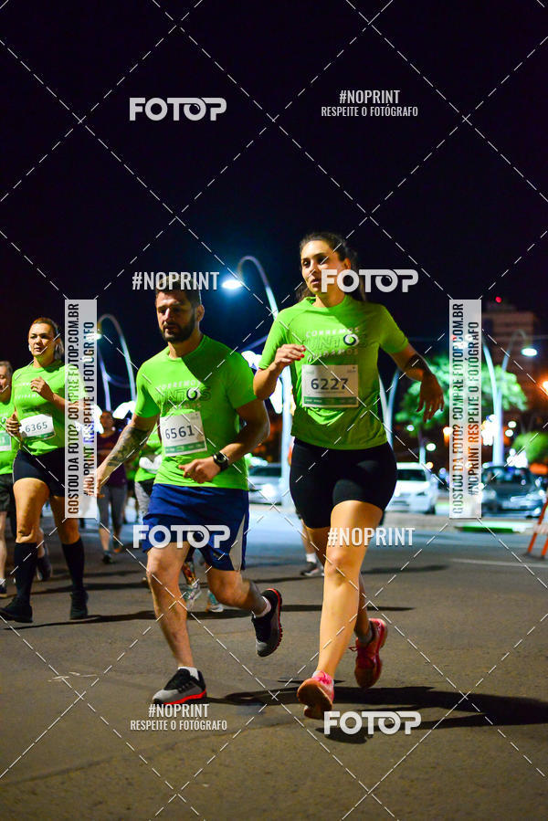 Buy your photos of the event5 Corrida Noturna Unimed Cascavel on Fotop