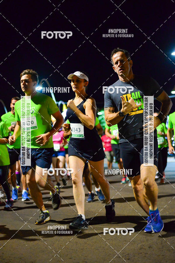 Buy your photos of the event5 Corrida Noturna Unimed Cascavel on Fotop
