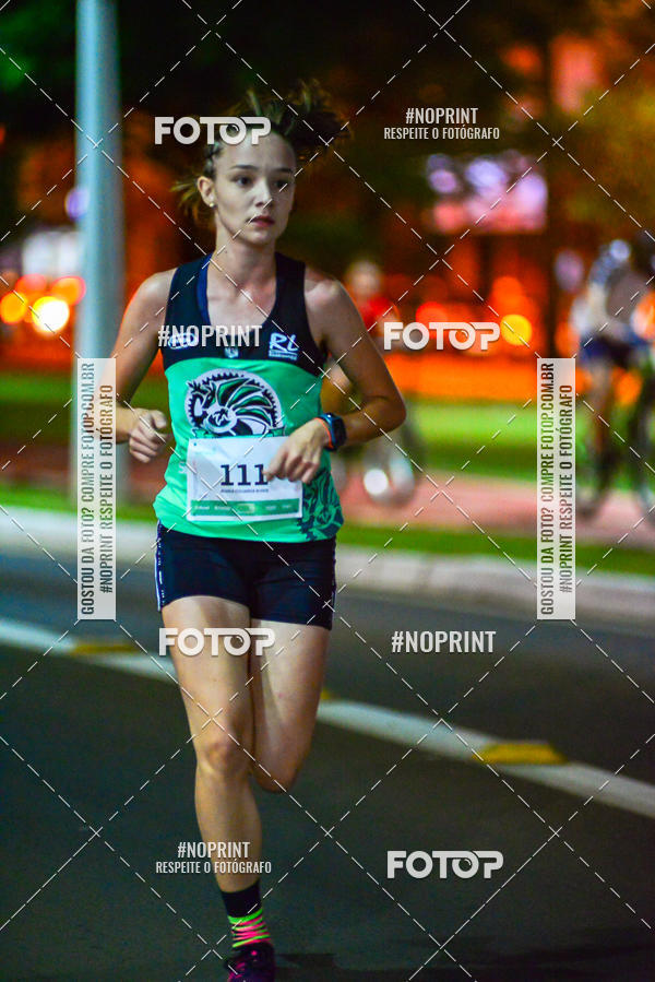 Compra tus fotos del evento5 Corrida Noturna Unimed Cascavel En Fotop