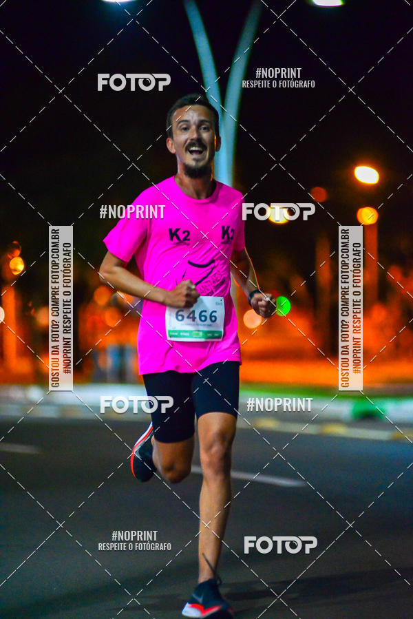 Buy your photos of the event5 Corrida Noturna Unimed Cascavel on Fotop