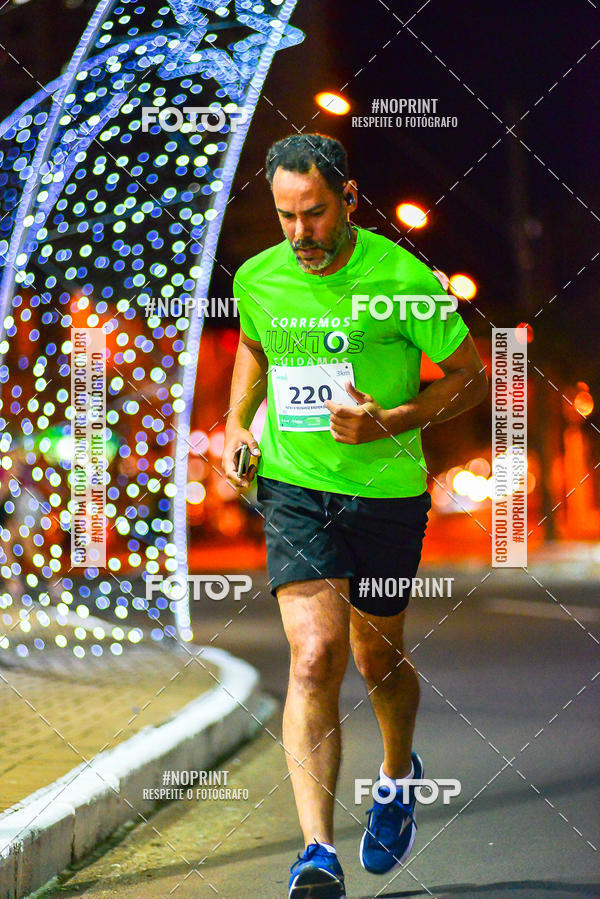Buy your photos of the event5 Corrida Noturna Unimed Cascavel on Fotop