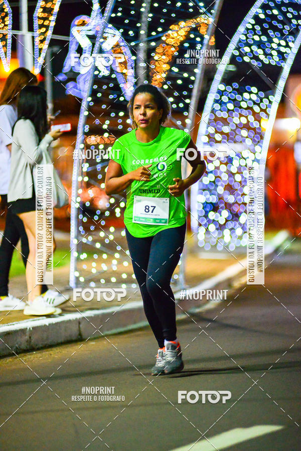 Buy your photos of the event5 Corrida Noturna Unimed Cascavel on Fotop