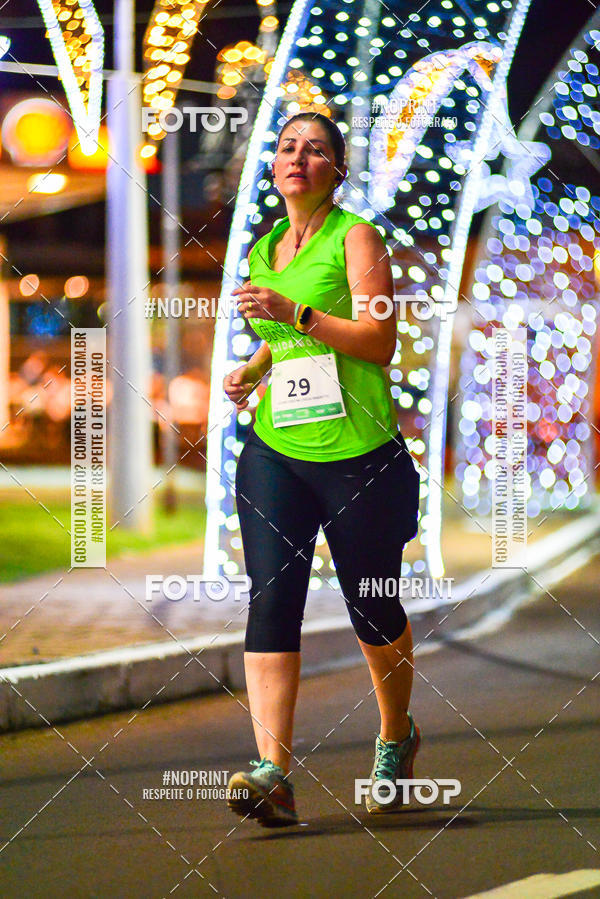 Buy your photos of the event5 Corrida Noturna Unimed Cascavel on Fotop
