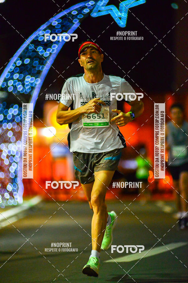 Buy your photos of the event5 Corrida Noturna Unimed Cascavel on Fotop