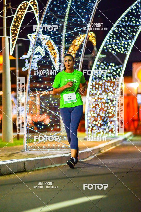 Buy your photos of the event5 Corrida Noturna Unimed Cascavel on Fotop