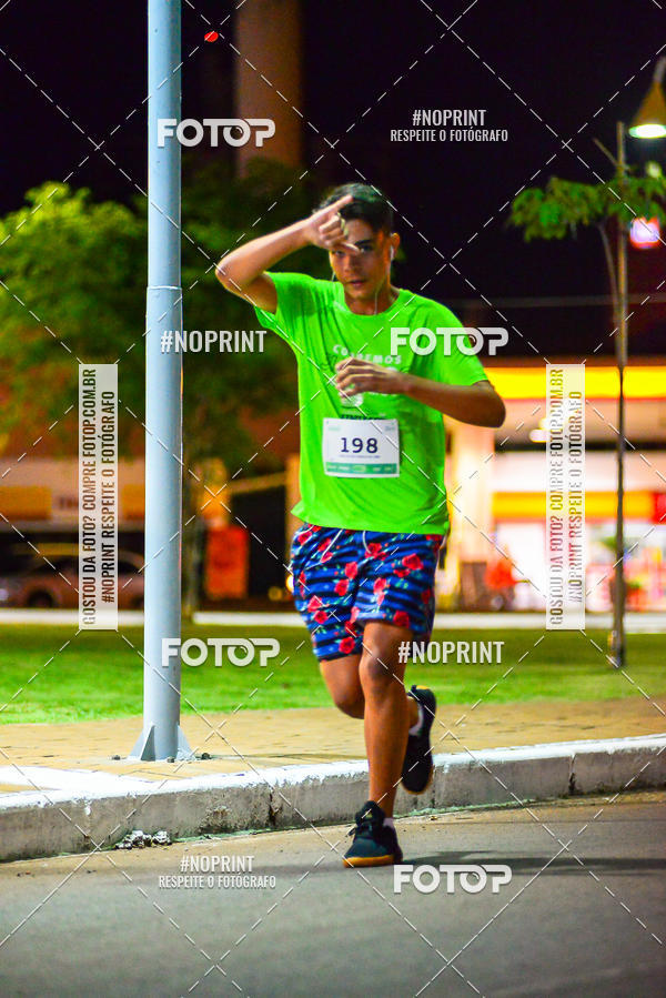 Buy your photos of the event5 Corrida Noturna Unimed Cascavel on Fotop