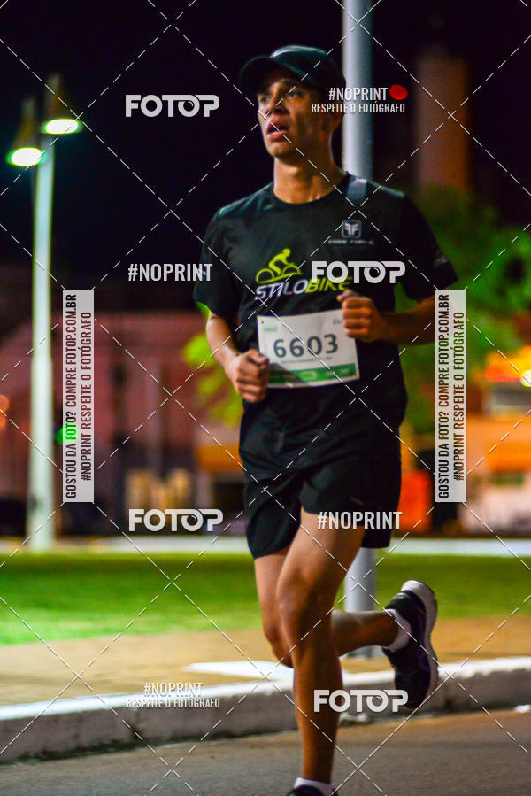 Buy your photos of the event5 Corrida Noturna Unimed Cascavel on Fotop
