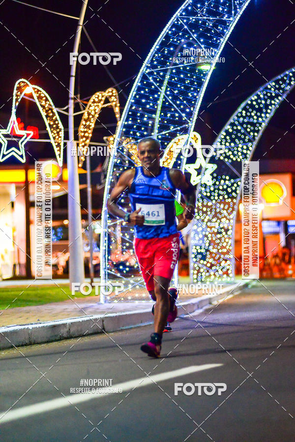 Buy your photos of the event5 Corrida Noturna Unimed Cascavel on Fotop