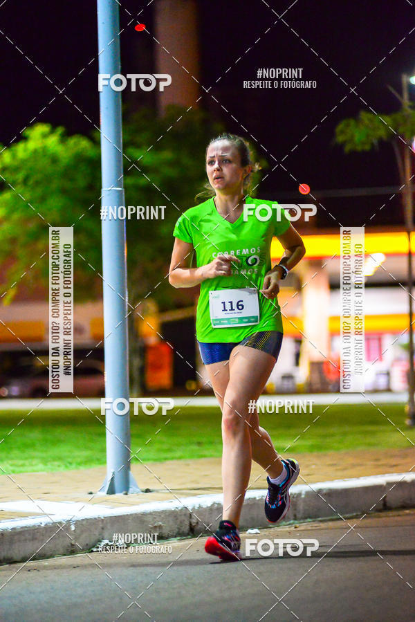Buy your photos of the event5 Corrida Noturna Unimed Cascavel on Fotop