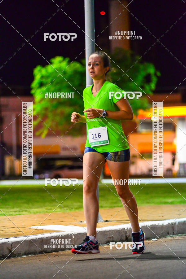 Buy your photos of the event5 Corrida Noturna Unimed Cascavel on Fotop