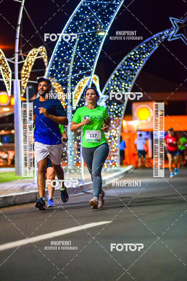 Buy your photos of the event5 Corrida Noturna Unimed Cascavel on Fotop