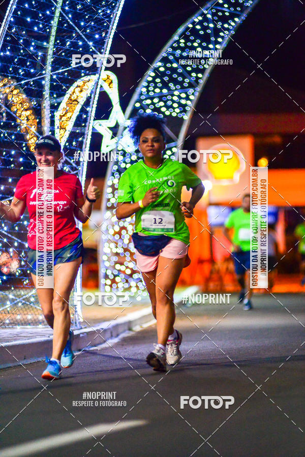 Buy your photos of the event5 Corrida Noturna Unimed Cascavel on Fotop