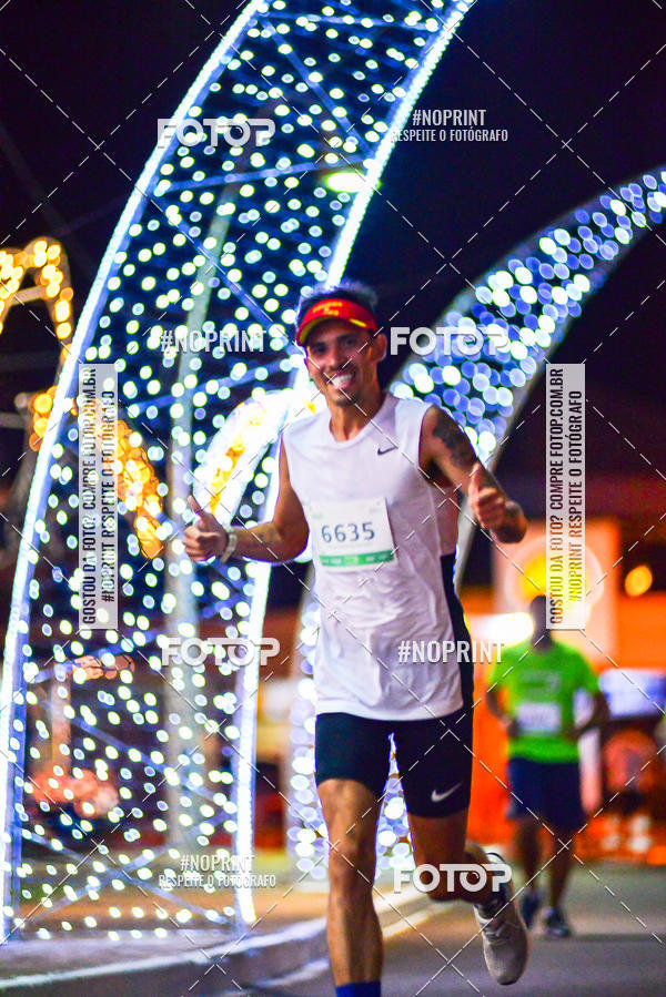 Buy your photos of the event5 Corrida Noturna Unimed Cascavel on Fotop