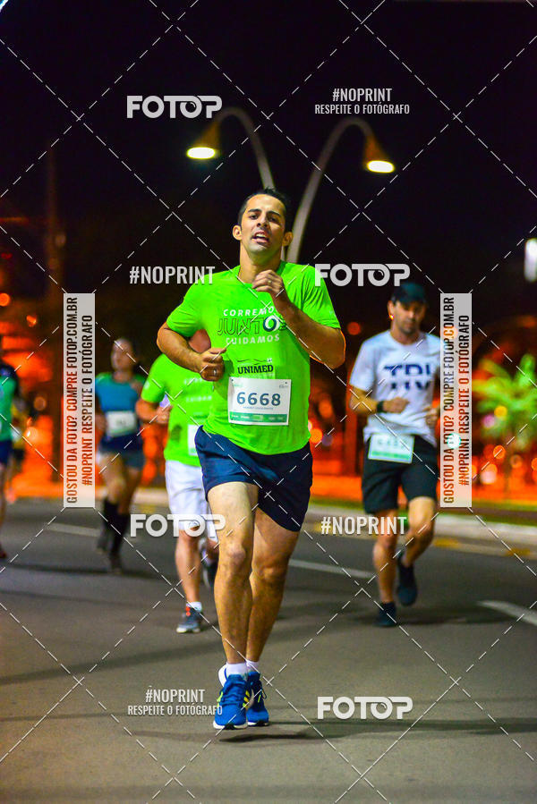 Buy your photos of the event5 Corrida Noturna Unimed Cascavel on Fotop