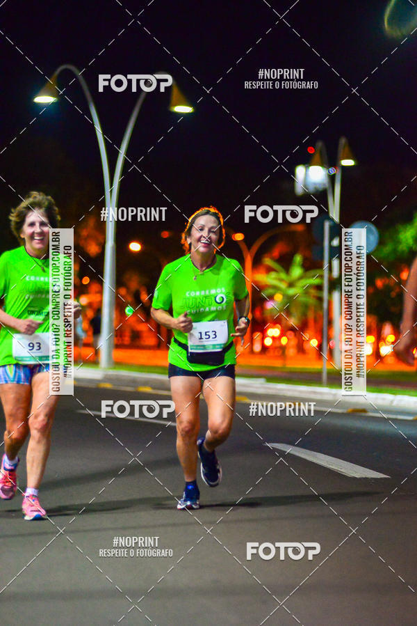 Buy your photos of the event5 Corrida Noturna Unimed Cascavel on Fotop