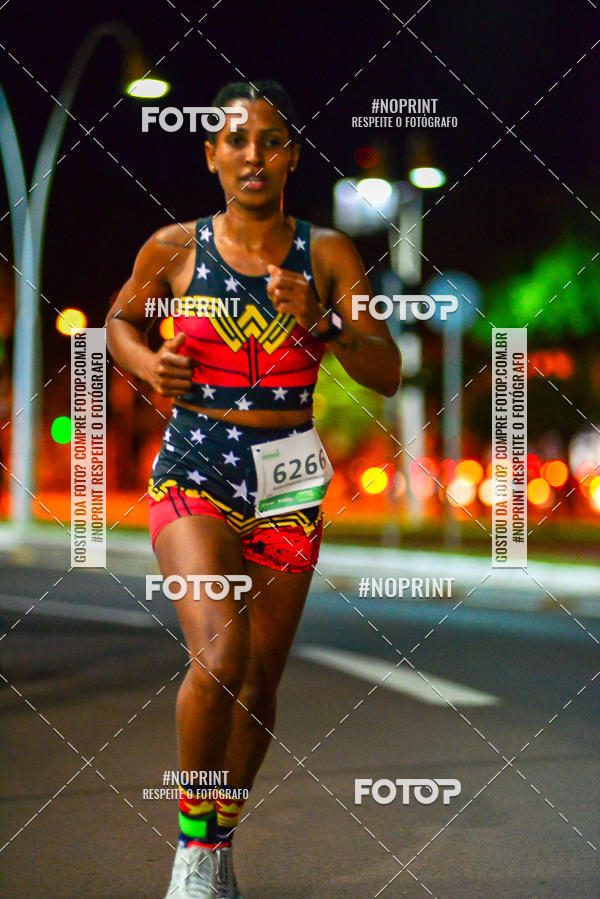 Buy your photos of the event5 Corrida Noturna Unimed Cascavel on Fotop