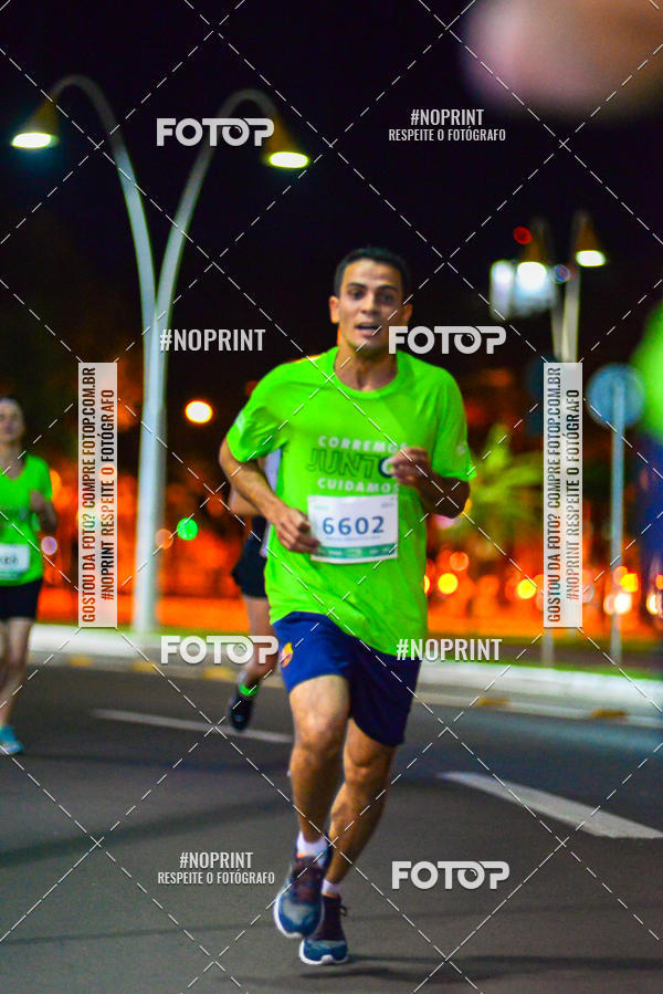 Buy your photos of the event5 Corrida Noturna Unimed Cascavel on Fotop