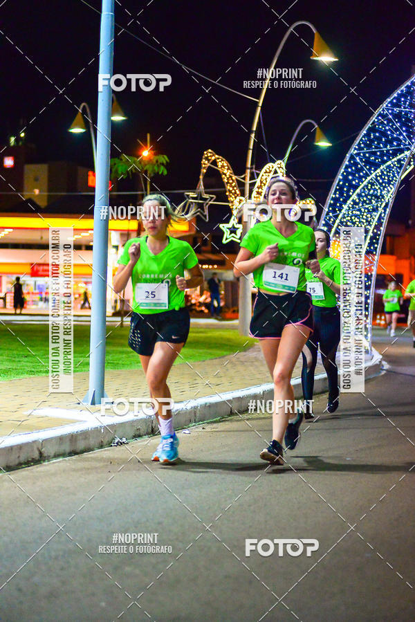 Buy your photos of the event5 Corrida Noturna Unimed Cascavel on Fotop
