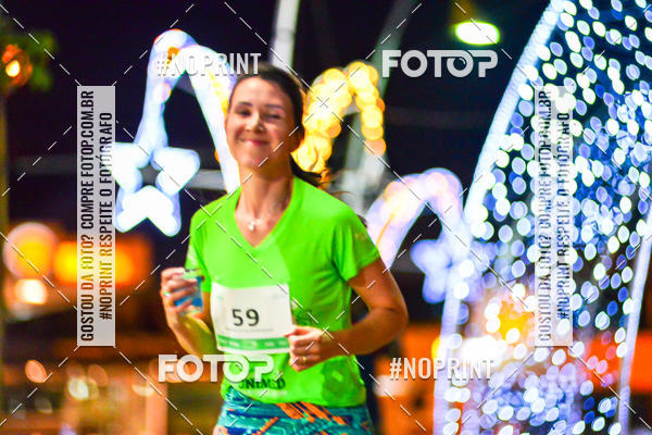 Achetez vos photos de l'vnement5 Corrida Noturna Unimed Cascavel sur Fotop