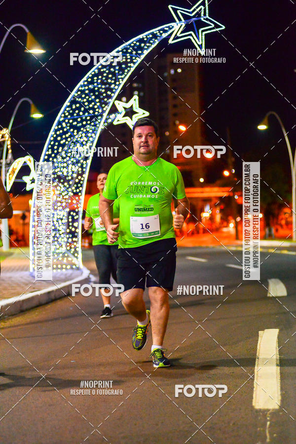 Buy your photos of the event5 Corrida Noturna Unimed Cascavel on Fotop
